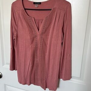 Cable & Gauge Pink Blouse with Lace Trim